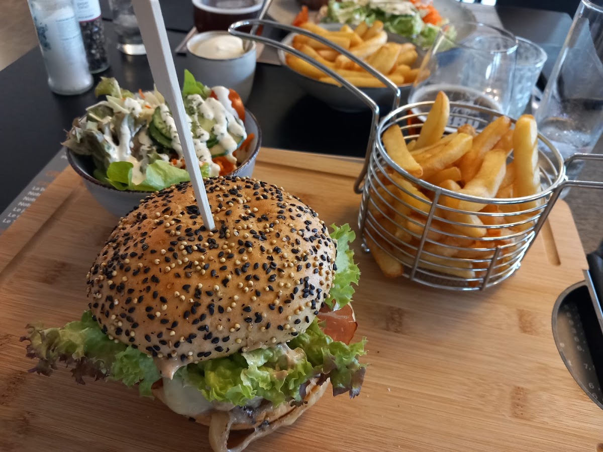 Chez Christel - Restaurant Brasserie Cafeteria Photos 2